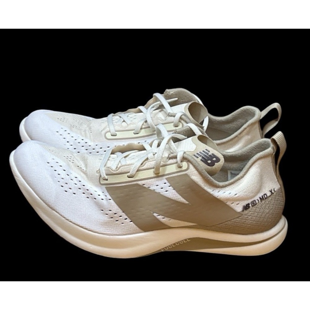 Size 5.5 - Sydney McLaughlin-Levrone x New Balance FuelCell SuperComp MDXv3...
